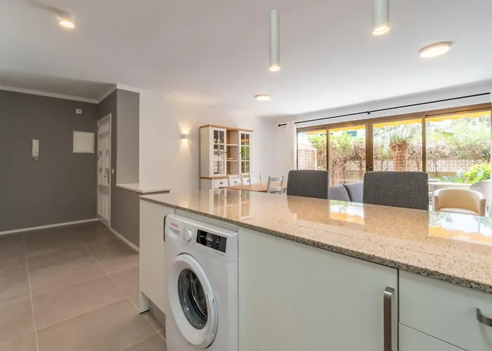 Ponent B Апартаменти *