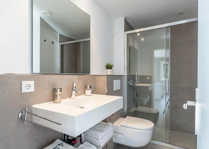 Ponent B Apartamento *